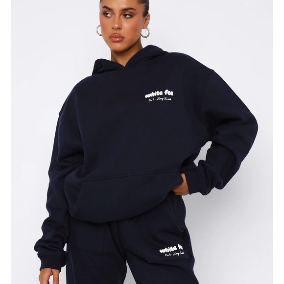 White Fox Boutique Era 8 Oversized Nautical Navy Hoodie NWT, Size SM//M - Picture 4 of 6